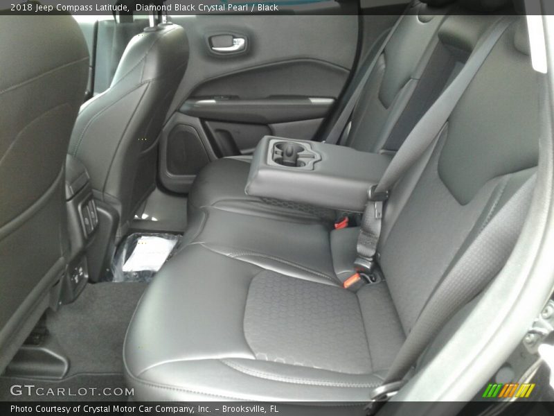 Diamond Black Crystal Pearl / Black 2018 Jeep Compass Latitude