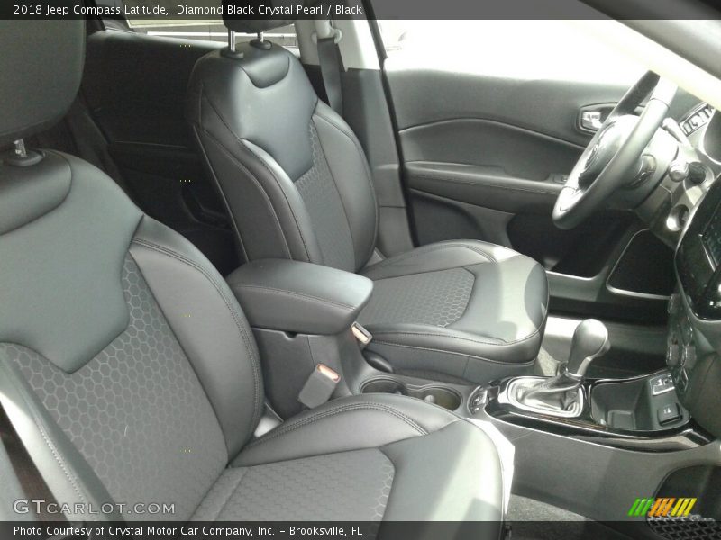 Diamond Black Crystal Pearl / Black 2018 Jeep Compass Latitude