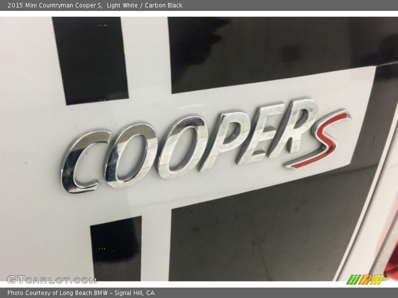Light White / Carbon Black 2015 Mini Countryman Cooper S