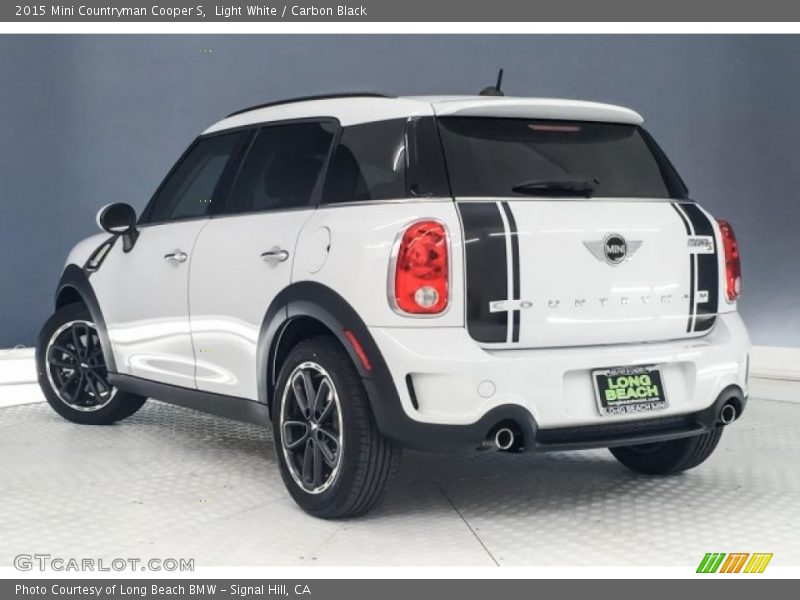 Light White / Carbon Black 2015 Mini Countryman Cooper S