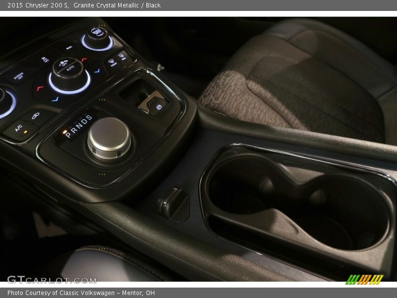Granite Crystal Metallic / Black 2015 Chrysler 200 S
