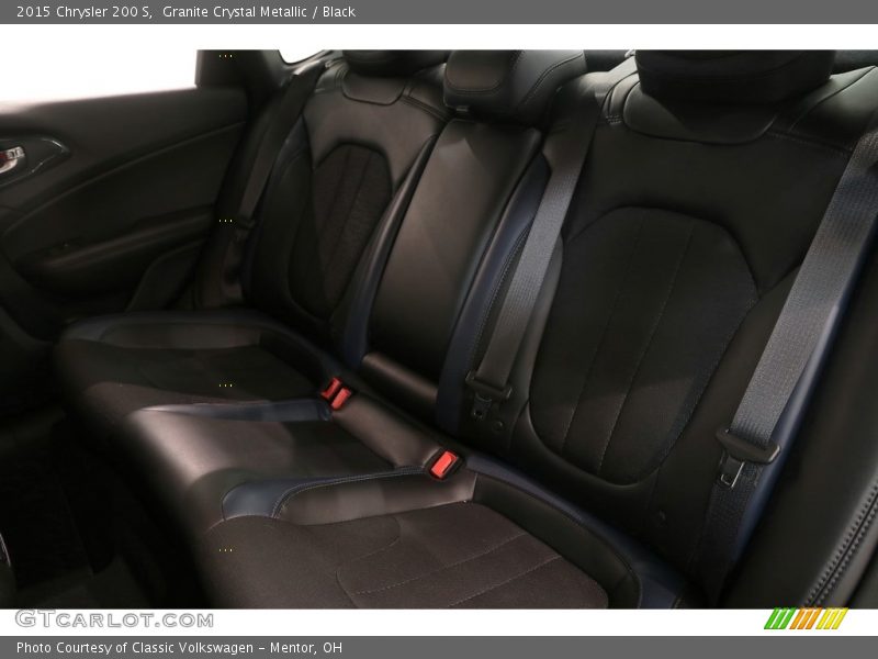 Granite Crystal Metallic / Black 2015 Chrysler 200 S