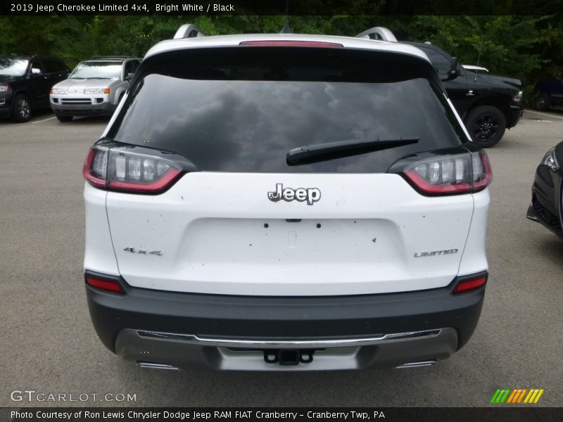 Bright White / Black 2019 Jeep Cherokee Limited 4x4