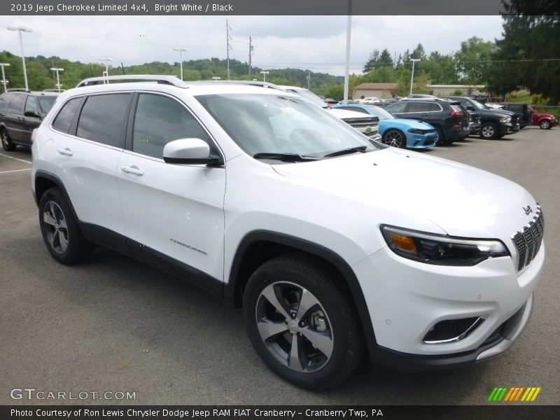 Bright White / Black 2019 Jeep Cherokee Limited 4x4