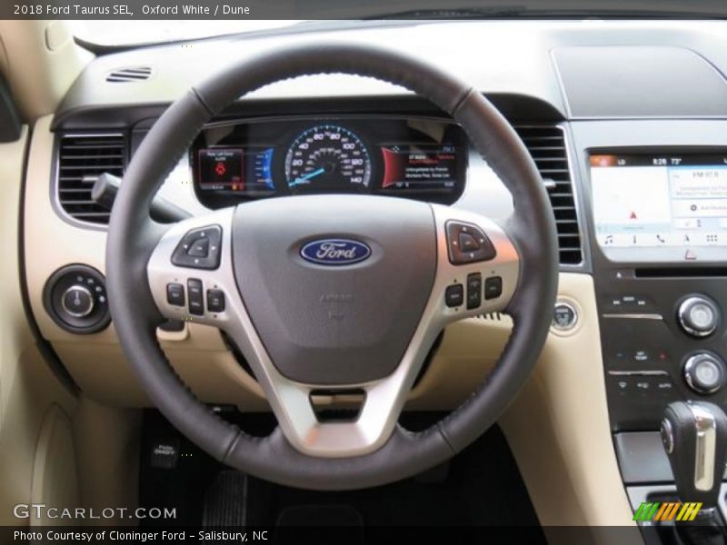 Oxford White / Dune 2018 Ford Taurus SEL