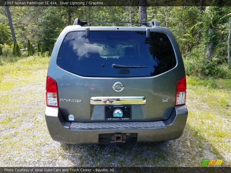 Silver Lightning / Graphite 2007 Nissan Pathfinder SE 4x4