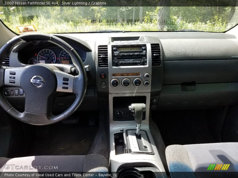 Silver Lightning / Graphite 2007 Nissan Pathfinder SE 4x4