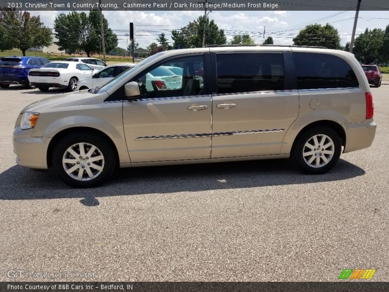 Cashmere Pearl / Dark Frost Beige/Medium Frost Beige 2013 Chrysler Town & Country Touring