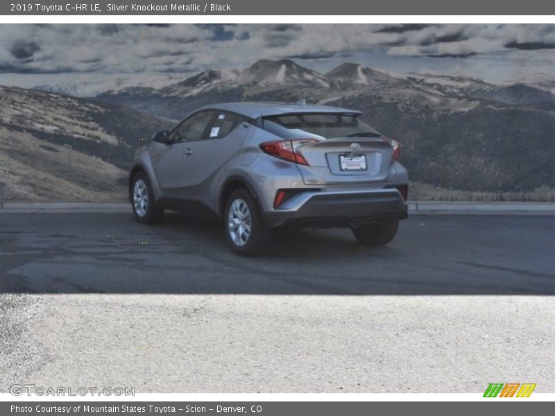 Silver Knockout Metallic / Black 2019 Toyota C-HR LE