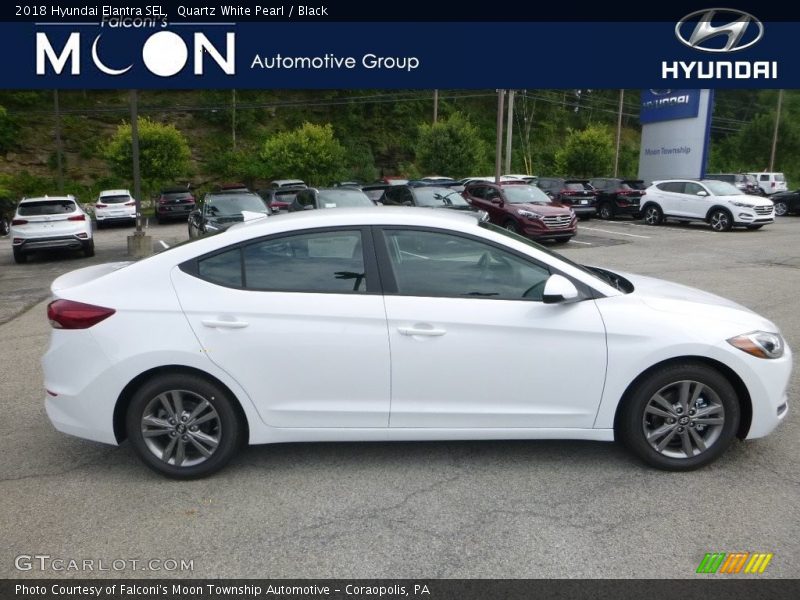 Quartz White Pearl / Black 2018 Hyundai Elantra SEL