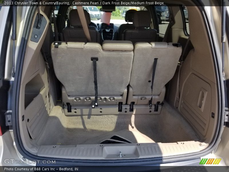 Cashmere Pearl / Dark Frost Beige/Medium Frost Beige 2013 Chrysler Town & Country Touring