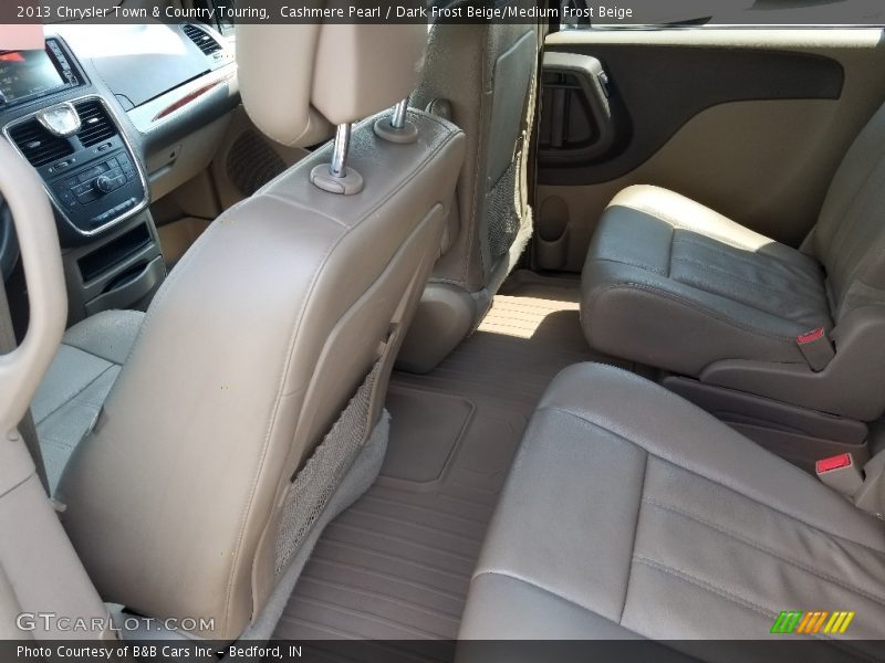 Cashmere Pearl / Dark Frost Beige/Medium Frost Beige 2013 Chrysler Town & Country Touring