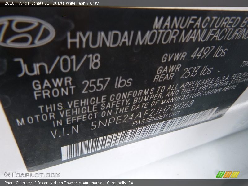 Quartz White Pearl / Gray 2018 Hyundai Sonata SE