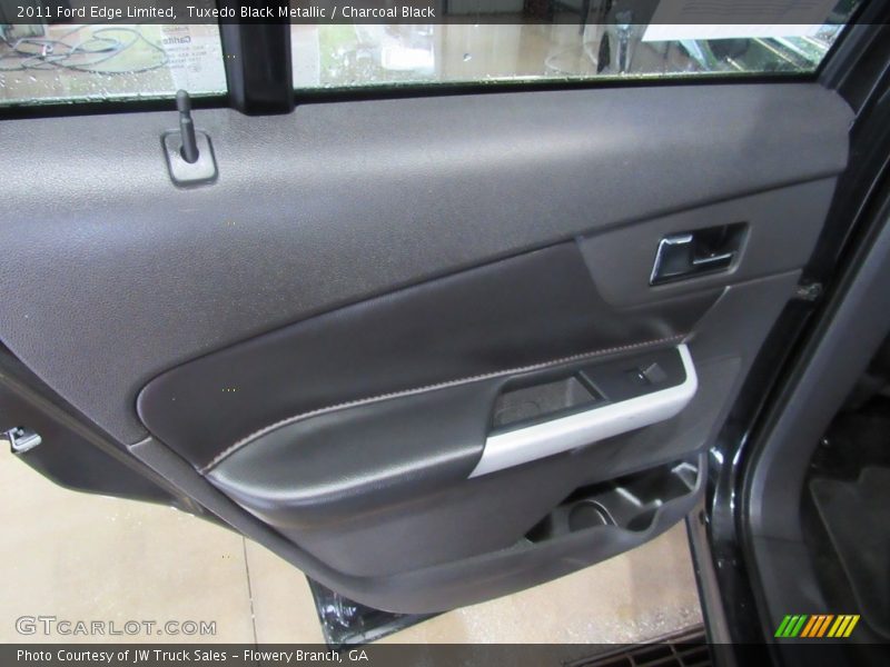 Tuxedo Black Metallic / Charcoal Black 2011 Ford Edge Limited