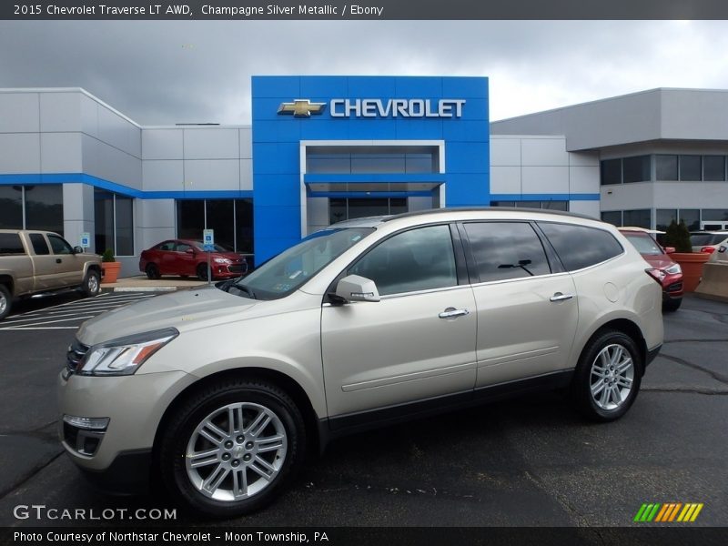 Champagne Silver Metallic / Ebony 2015 Chevrolet Traverse LT AWD