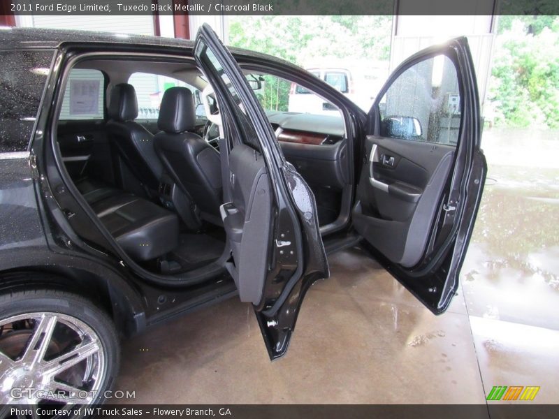 Tuxedo Black Metallic / Charcoal Black 2011 Ford Edge Limited