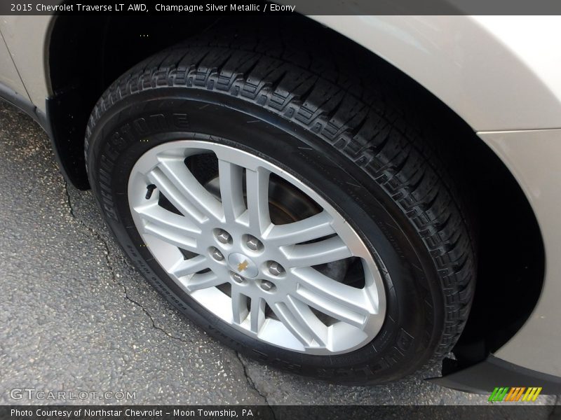 Champagne Silver Metallic / Ebony 2015 Chevrolet Traverse LT AWD