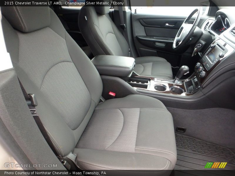Champagne Silver Metallic / Ebony 2015 Chevrolet Traverse LT AWD
