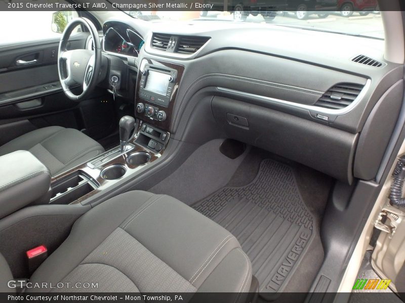 Champagne Silver Metallic / Ebony 2015 Chevrolet Traverse LT AWD