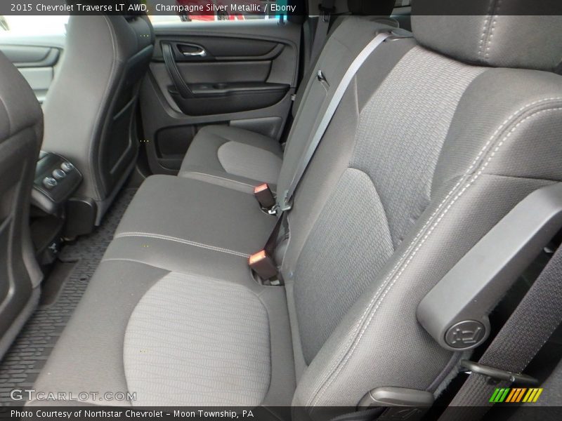 Champagne Silver Metallic / Ebony 2015 Chevrolet Traverse LT AWD
