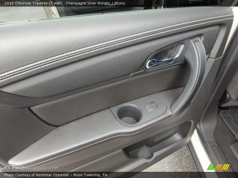 Champagne Silver Metallic / Ebony 2015 Chevrolet Traverse LT AWD