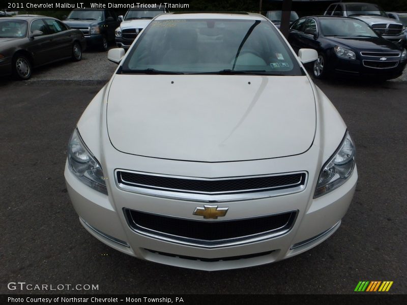 White Diamond Tricoat / Titanium 2011 Chevrolet Malibu LT