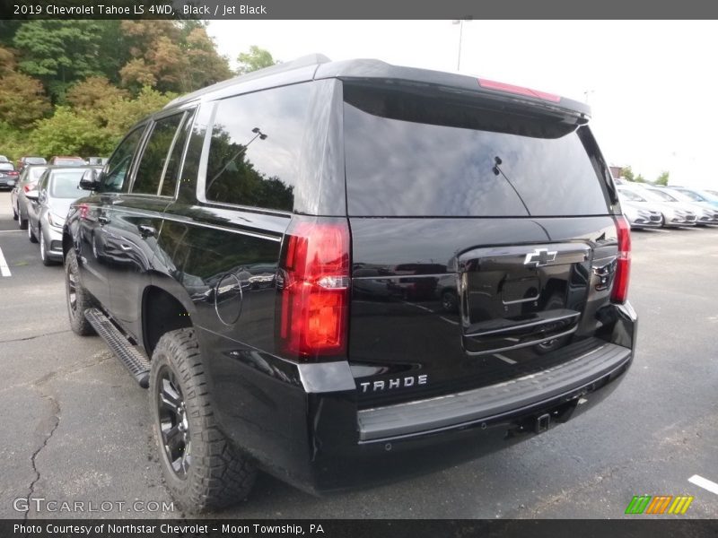 Black / Jet Black 2019 Chevrolet Tahoe LS 4WD