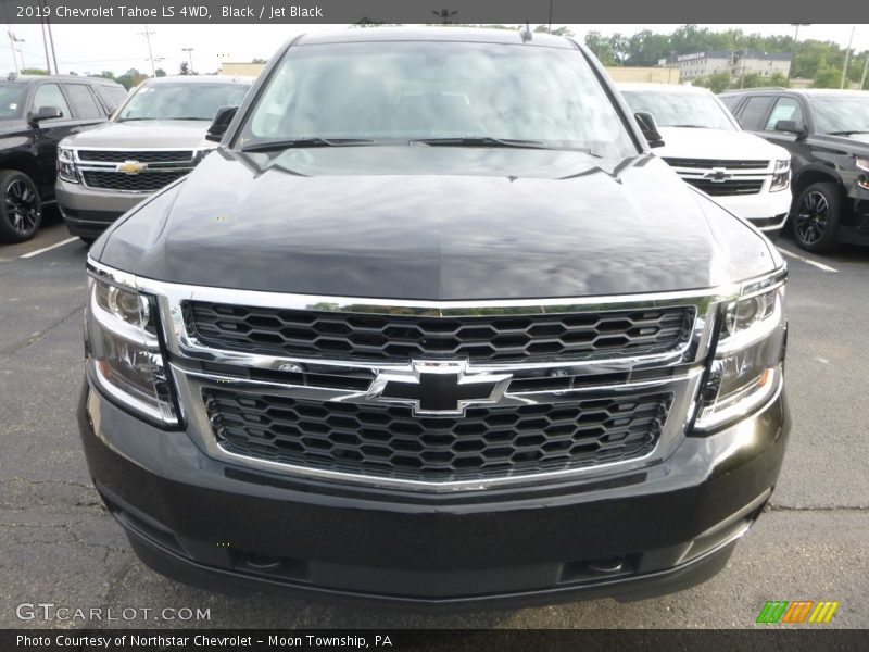 Black / Jet Black 2019 Chevrolet Tahoe LS 4WD