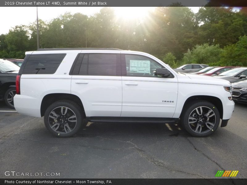 Summit White / Jet Black 2019 Chevrolet Tahoe LT 4WD