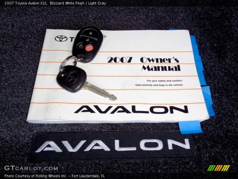 Blizzard White Pearl / Light Gray 2007 Toyota Avalon XLS