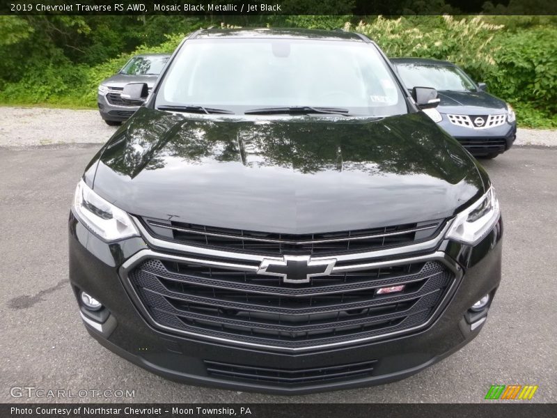 Mosaic Black Metallic / Jet Black 2019 Chevrolet Traverse RS AWD