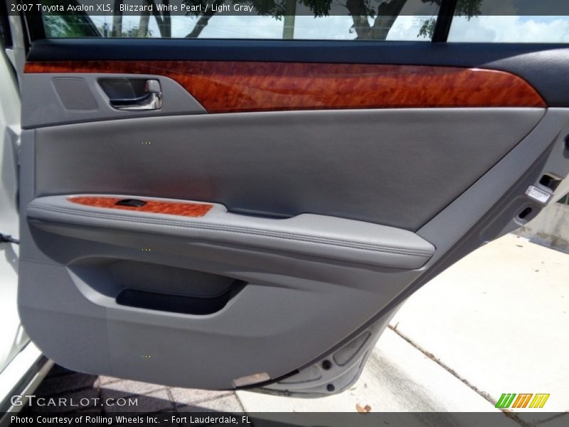 Blizzard White Pearl / Light Gray 2007 Toyota Avalon XLS
