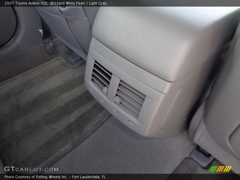 Blizzard White Pearl / Light Gray 2007 Toyota Avalon XLS