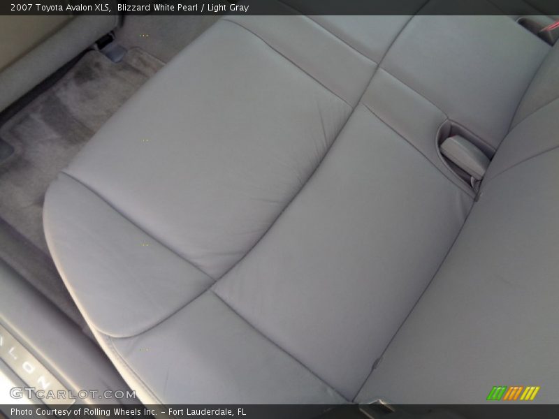 Blizzard White Pearl / Light Gray 2007 Toyota Avalon XLS