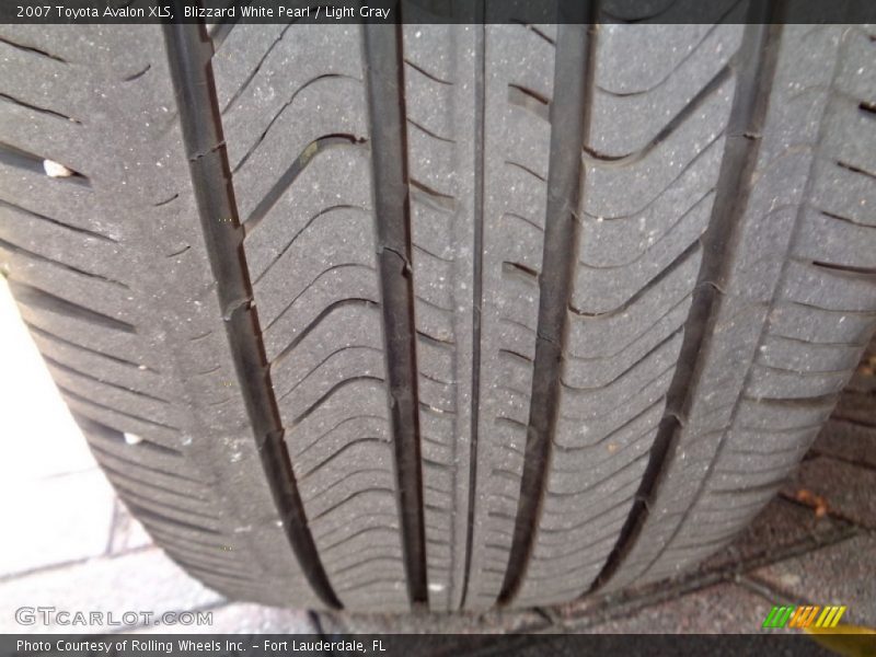 Blizzard White Pearl / Light Gray 2007 Toyota Avalon XLS
