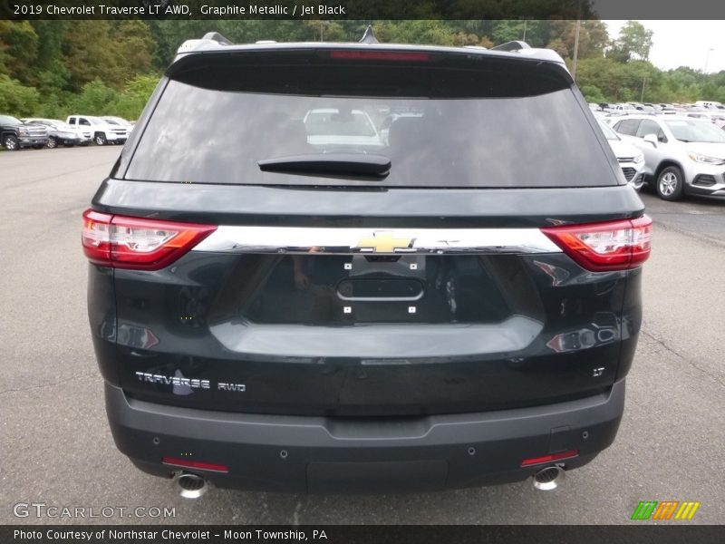 Graphite Metallic / Jet Black 2019 Chevrolet Traverse LT AWD