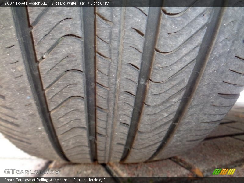 Blizzard White Pearl / Light Gray 2007 Toyota Avalon XLS