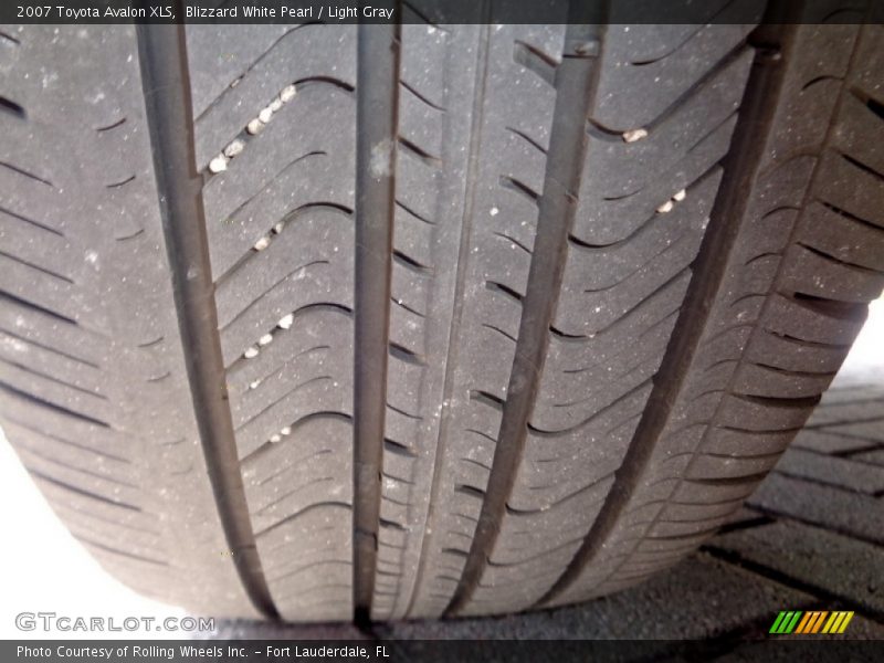 Blizzard White Pearl / Light Gray 2007 Toyota Avalon XLS