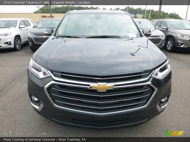 Graphite Metallic / Jet Black 2019 Chevrolet Traverse LT AWD
