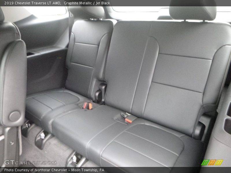 Graphite Metallic / Jet Black 2019 Chevrolet Traverse LT AWD