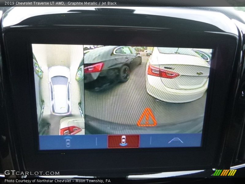 Graphite Metallic / Jet Black 2019 Chevrolet Traverse LT AWD