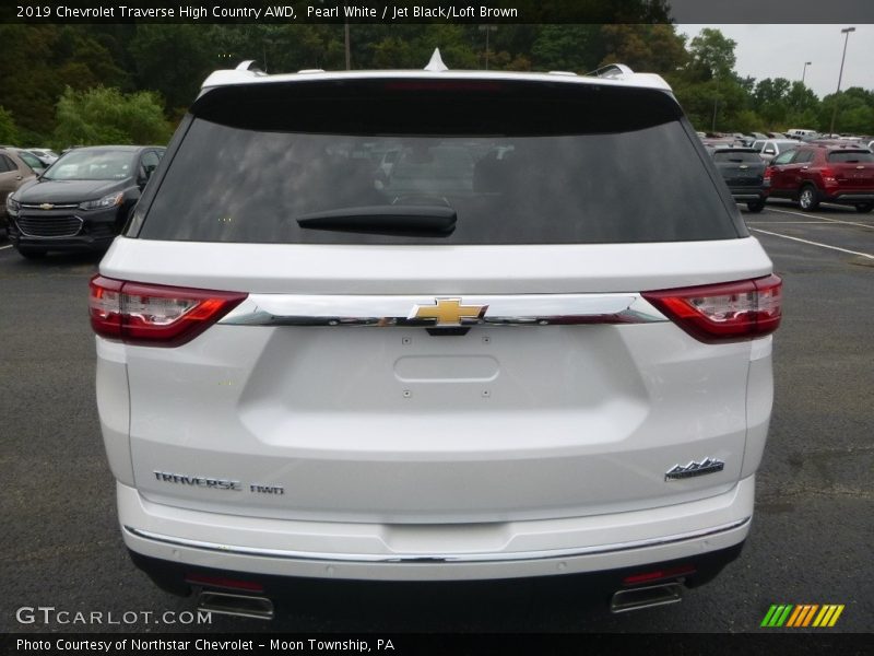 Pearl White / Jet Black/Loft Brown 2019 Chevrolet Traverse High Country AWD