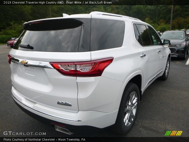 Pearl White / Jet Black/Loft Brown 2019 Chevrolet Traverse High Country AWD