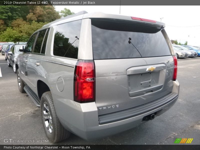 Pepperdust Metallic / Jet Black 2019 Chevrolet Tahoe LS 4WD