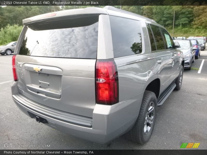 Pepperdust Metallic / Jet Black 2019 Chevrolet Tahoe LS 4WD