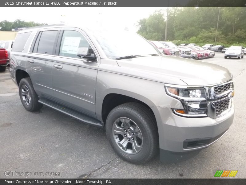 Pepperdust Metallic / Jet Black 2019 Chevrolet Tahoe LS 4WD