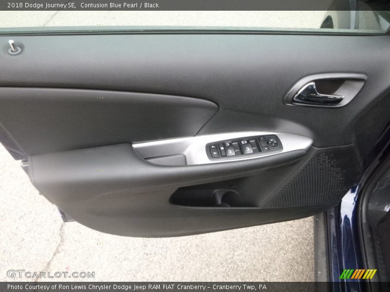 Contusion Blue Pearl / Black 2018 Dodge Journey SE