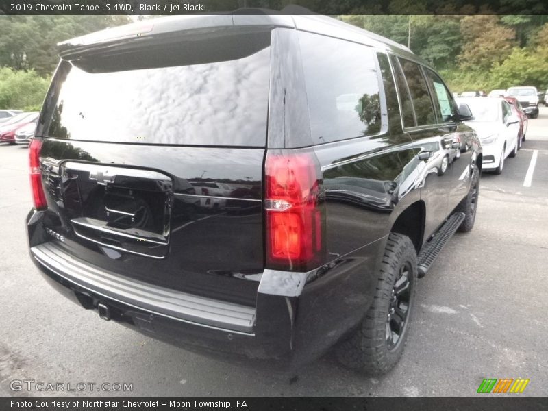 Black / Jet Black 2019 Chevrolet Tahoe LS 4WD
