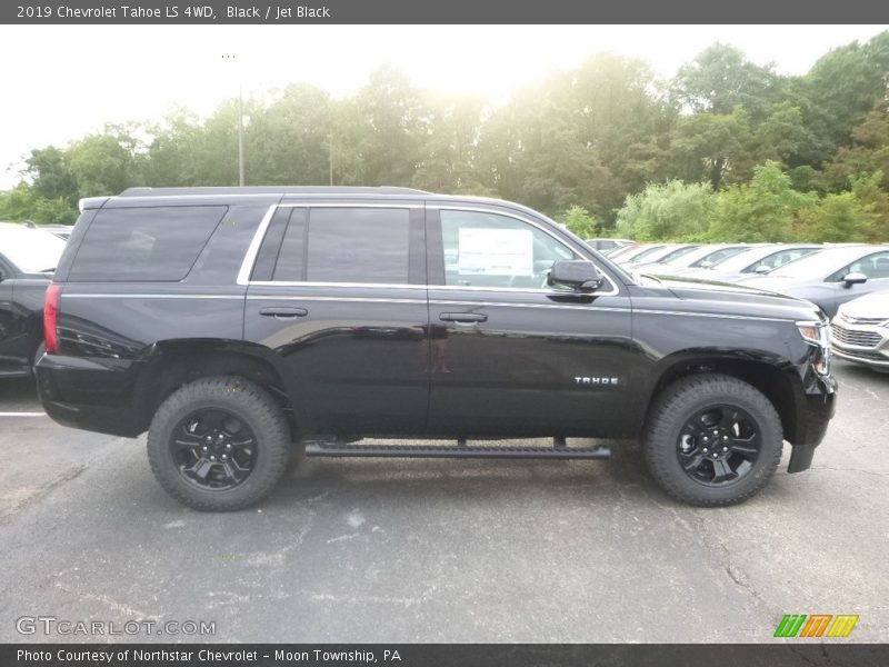 Black / Jet Black 2019 Chevrolet Tahoe LS 4WD