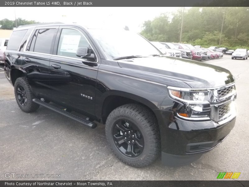 Black / Jet Black 2019 Chevrolet Tahoe LS 4WD